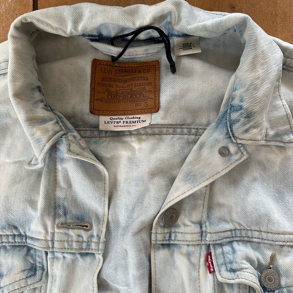 Oversize acid wash vintage Levi’s jean jacket - Picture 4 of 4